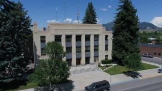 gallatin county courthouse