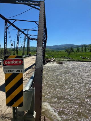 old town bridge over the jefferson river in gallatin county montana